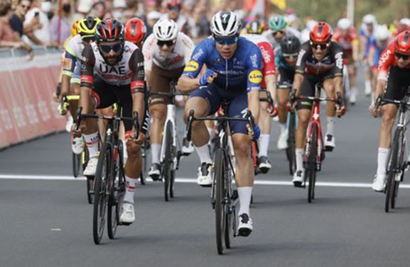 Fabio Jakobsen komt net te kort in tweede etappe Vuelta