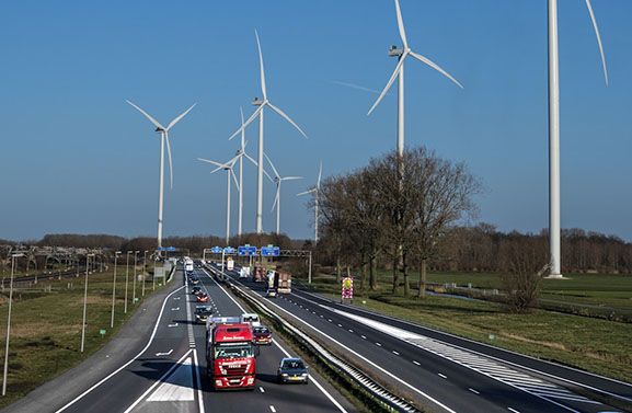 A15 dit weekend afgesloten richting Rotterdam vanaf knooppunt Deil