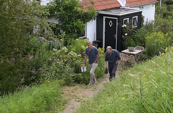 Verdwijning van buurt in Herwijnen vastgelegd in boek