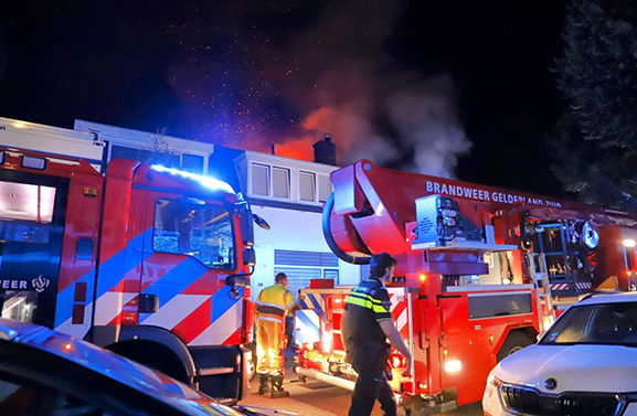 Dodelijke woningbrand in Tiel: politie start groot onderzoek