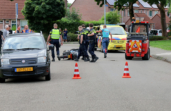 Ongeval tussen scooter en veegwagen