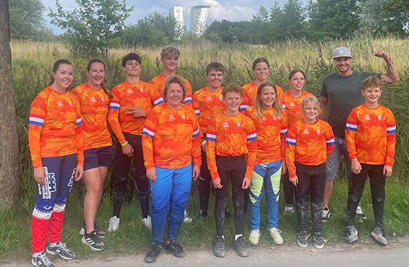 Dames van FCV Geldermalsen rijden zich internationaal in de kijker