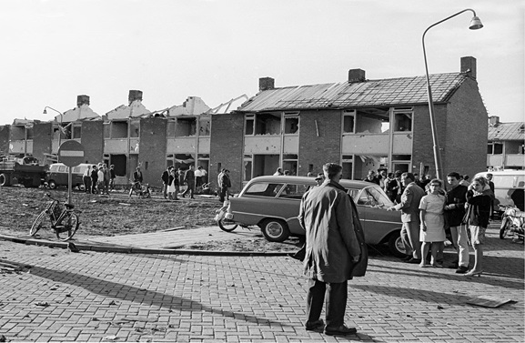 Vragen naar de bekende weg: 25 Juni Straat