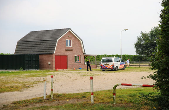 Persoon zwaargewond bij ongeval met paard in Ommeren