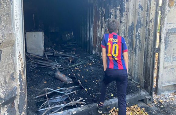 Geplaagde voetbalclub verliest alle spullen bij brand