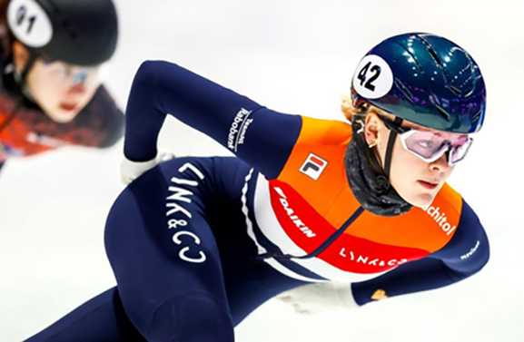 Shorttrackster Xandra Velzeboer mag naar de Spelen