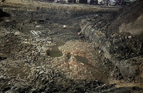 Archeologische opgraving op het Bleekveld in Tiel officieel gestart