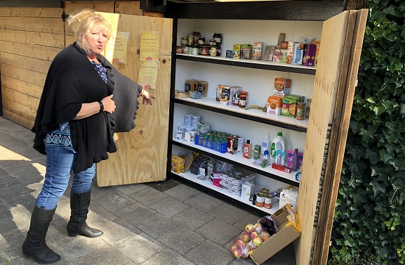Dineke Onink werd ongewild actieleider: 'Als dorp staan we op voor elkaar'