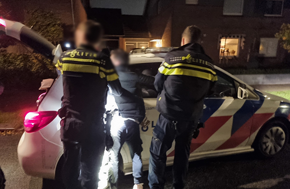 Winkeldief in Lienden na 'buikschuiver' aangehouden