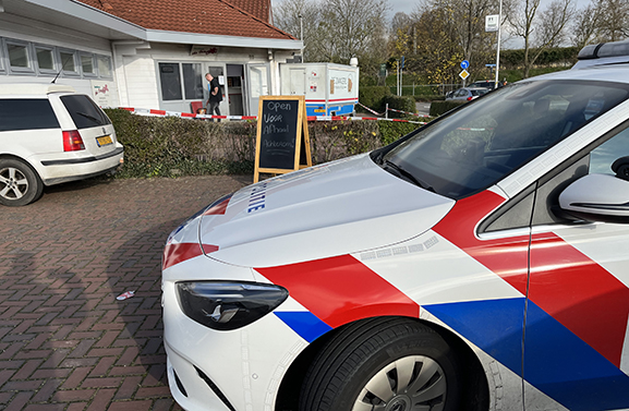 Vuurwerkbom veroorzaakt schade bij Lunchroom The octopus in Culemborg
