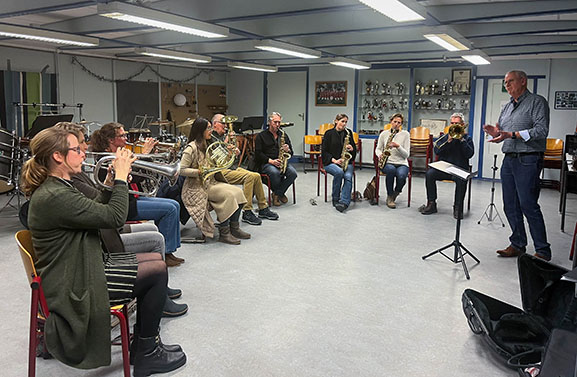 Eerste repetitie van 'Het Ontdek Je Talent Orkest'