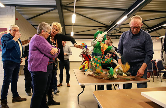 Ontwerpen corsowagens Stichting Corsowagen Tiel gepresenteerd