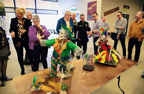 Ontwerpen corsowagens Stichting Corsowagen Tiel gepresenteerd