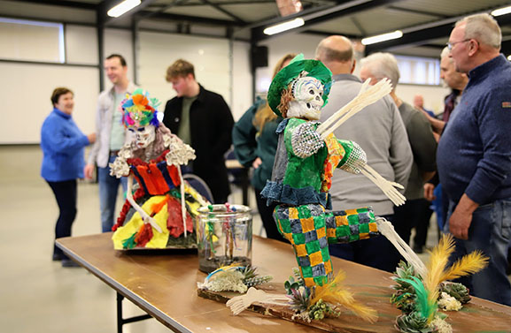 Ontwerpen corsowagens Stichting Corsowagen Tiel gepresenteerd