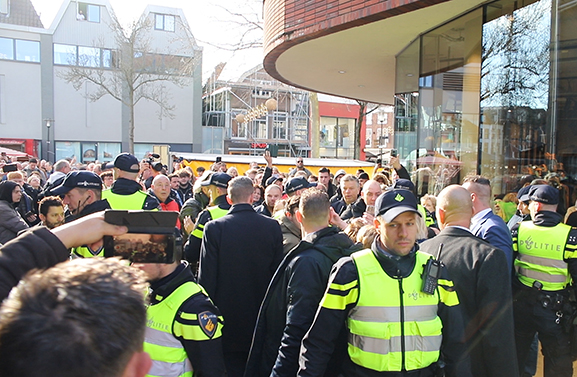 Geert Wilders op bezoek in Tiel