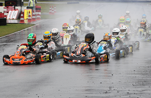 Karter Luca van Leer uit Leerbroek dominant op het circuit van Berghem