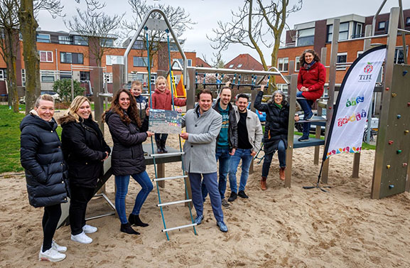 Bewoners Goudhaver en Marsstraat in Tiel nemen beheer speelplekken over