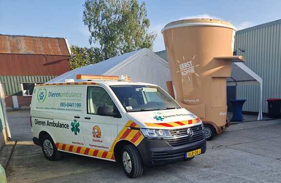 Opening uitvalsbasis Dierenambulance Vianen en Omstreken in Culemborg