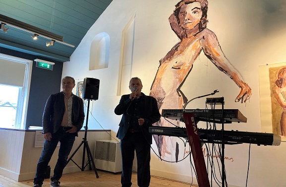 Non-binair naakt in het Stedelijk Museum Vianen