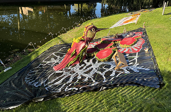 Leggen van fruitmozaïeken is begonnen, en dat gebeurt onder grote tijdsdruk