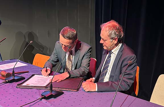 Frank van der Meijden geïnstalleerd als nieuwe burgemeester van Tiel