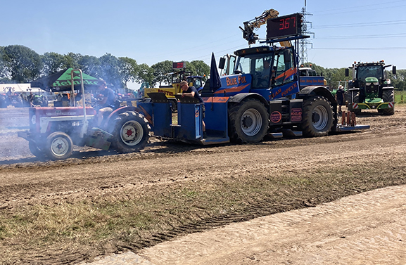 Tweede lustrum bij Truck- en Tractorpulling IJzendoorn