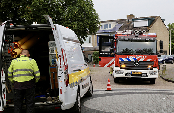 Bewoners ruiken gaslucht in huis in Lexmond