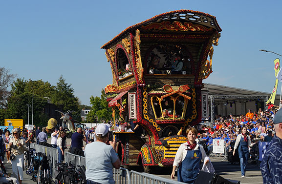 Fruitcorso 2024 sfeerreportage