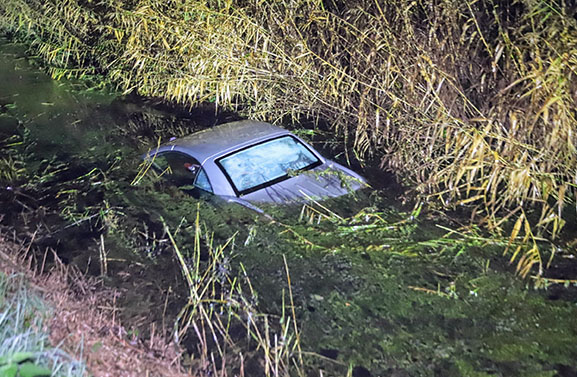 Automobilist verliest macht over het stuur en belandt in de sloot in Tricht