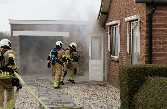 Woningbrand in Zijderveld, bewoners niet thuis