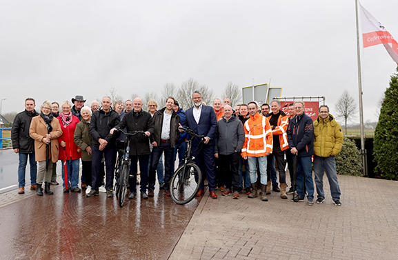 Brug over de Linge in Echteld na drie maanden weer open na verbreding