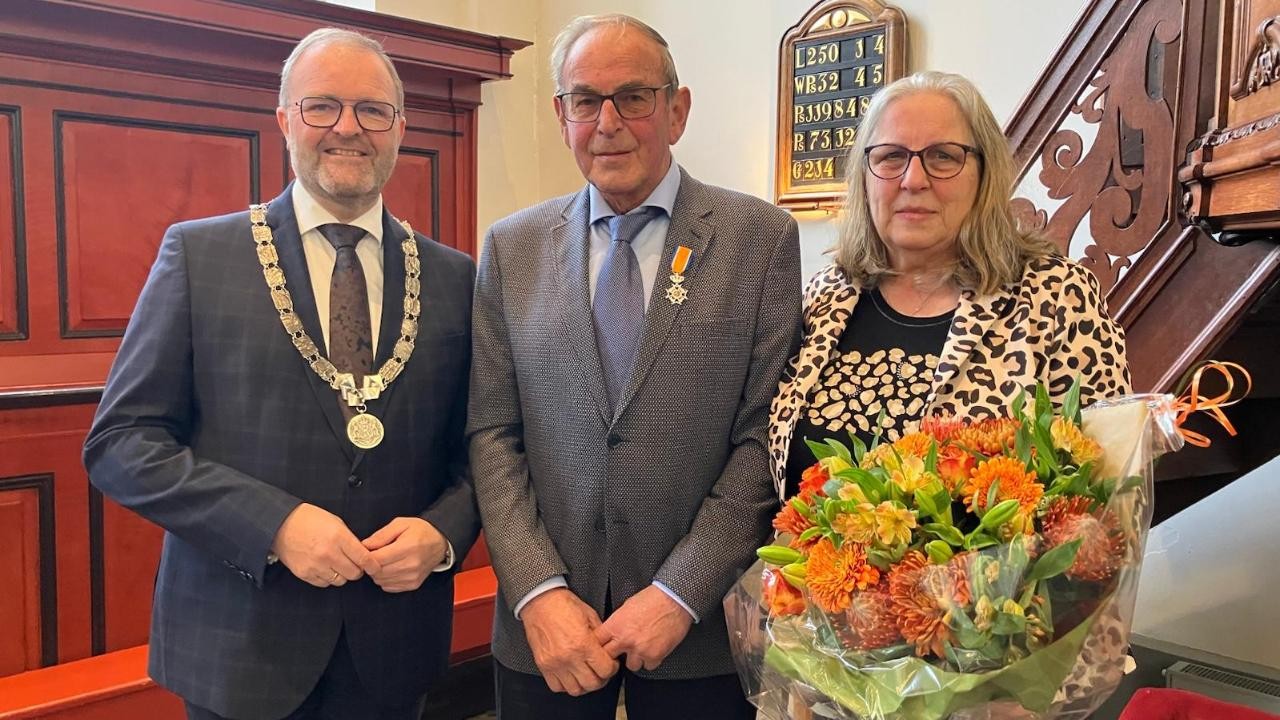 Waardenburgse Johan benoemd tot Lid in de Orde van Oranje-Nassau
