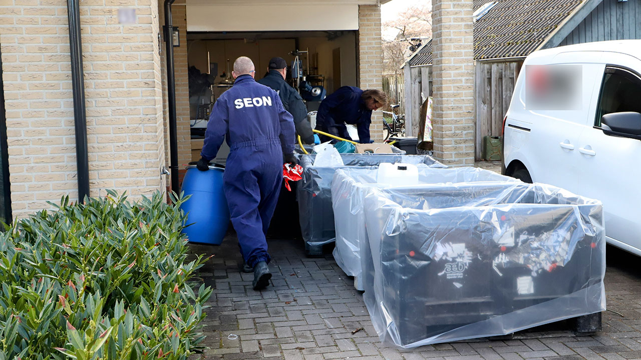 Drugslab aangetroffen in garage van woonhuis in Lienden