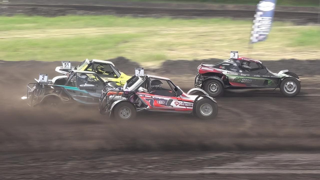 Modder, motoren en spektakel: Beesd maakt zich op voor autocrossweekend