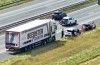 Ongeval op de A15; personenauto beschadigd